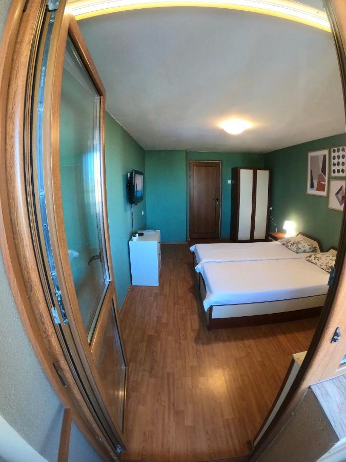 Sunset Yavorov Pomorie Apartamento Exterior foto