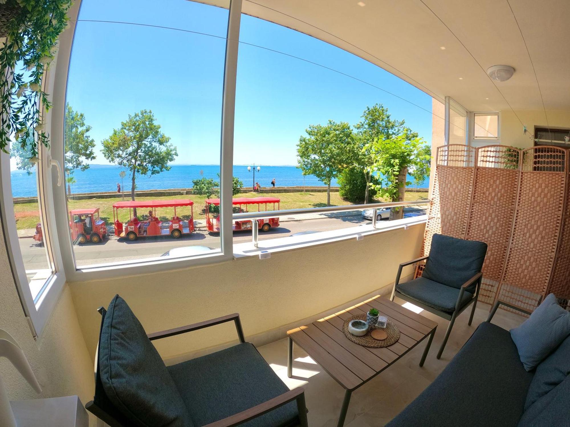 Sunset Yavorov Pomorie Apartamento Exterior foto